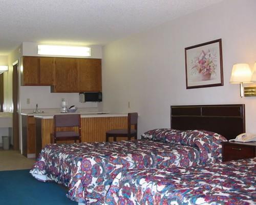 Scottish Inns & Suites Springdale Zimmer foto